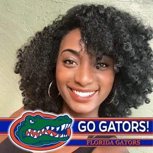 Meet your Posher, Manuela